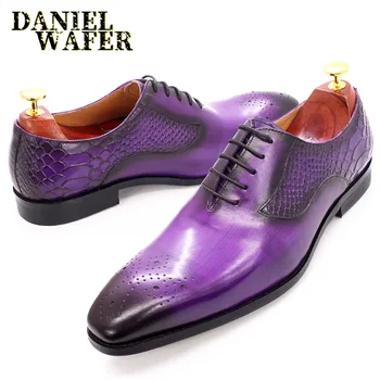 Luksusowe męskie Оксфордская skóra naturalna buty skóra węża nadruki Modne męskie sukienki obuwie czarny purpurowy zasznurować kwadratowa formalna buty dla mężczyzn